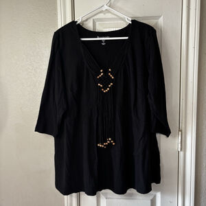 Roaman’s 1X 22/24 Flattering Black Fit N Flare Top V Neck 3/4 Sleeves